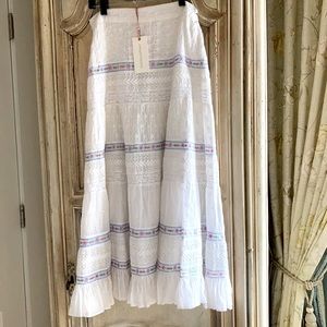 Never worn... Looks Great with a Jean Jacket!